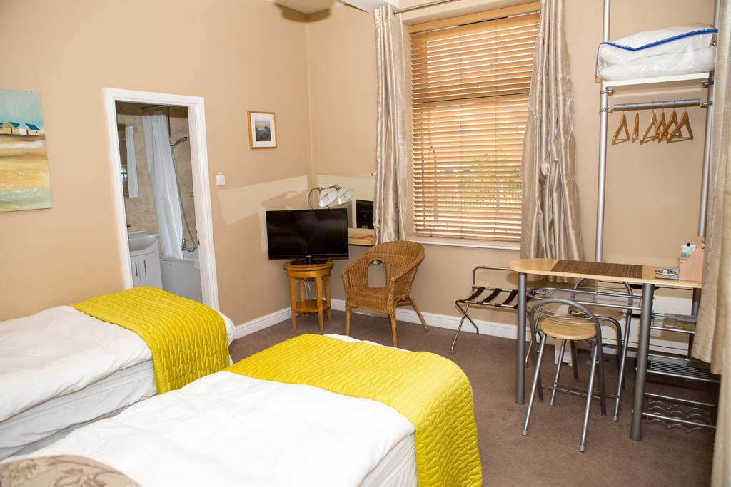 オールダム Oak House Bb Bed & Breakfast エクステリア 写真
