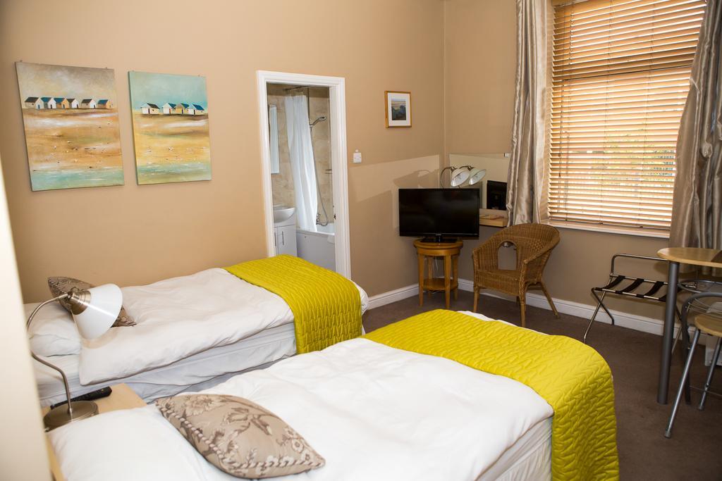 オールダム Oak House Bb Bed & Breakfast エクステリア 写真