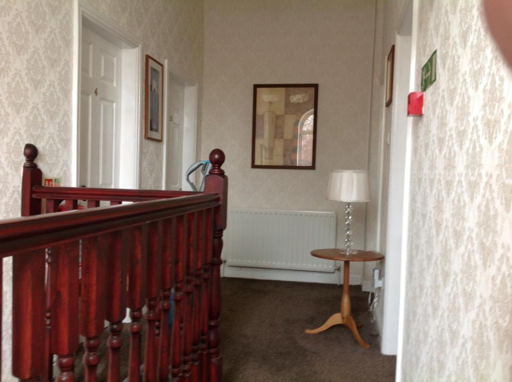 オールダム Oak House Bb Bed & Breakfast エクステリア 写真