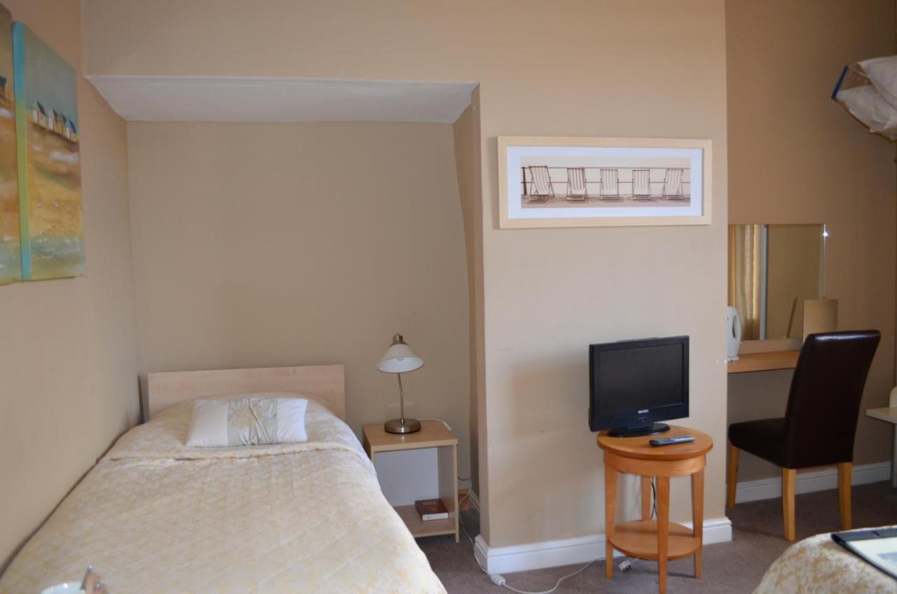 オールダム Oak House Bb Bed & Breakfast 部屋 写真